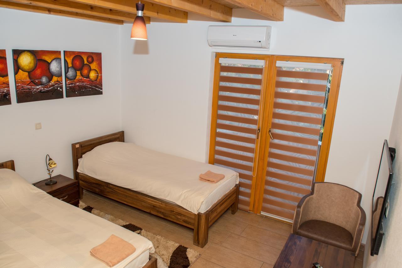 Motel Orhideja Donji Vakuf Zewnętrze zdjęcie